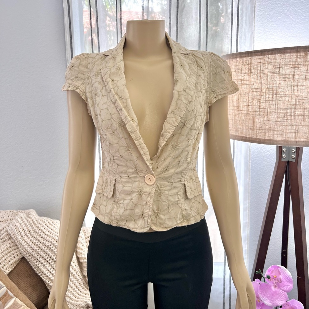 Ivory Beige Paradigm Floral Embroidered One Button Cardigan Size L Large